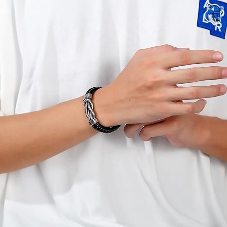 Leather Bracelet: with 1 Stunning Infinity Knot - Image 3